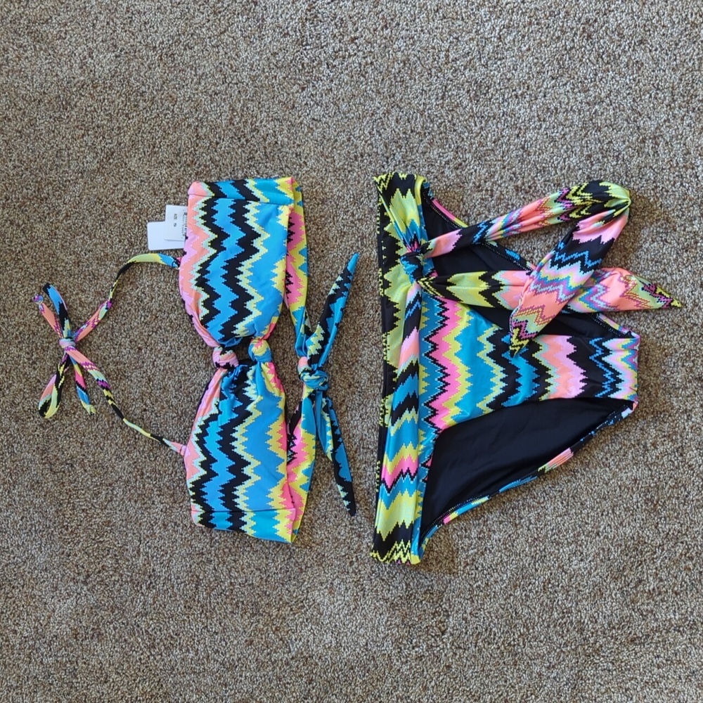 Petal + Sea Clara Double Knot Bandeau and Belted Full Bikini Set Size Small